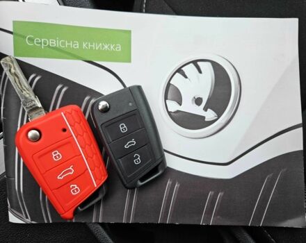 Шкода Октавия 2017 в Киеве на Automoto.ua Белый Шкода Октавия, объемом двигателя 1.4 л и пробегом 236 тыс. км за 13900 $, фото 7 на Automoto.ua