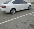 Белый Шкода Октавия, объемом двигателя 1.4 л и пробегом 142 тыс. км за 12500 $, фото 1 на Automoto.ua