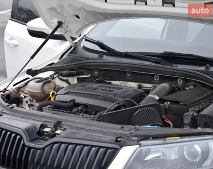 Белый Шкода Октавия, объемом двигателя 1.8 л и пробегом 130 тыс. км за 15555 $, фото 31 на Automoto.ua