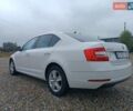 Білий Шкода Октавія, об'ємом двигуна 2 л та пробігом 270 тис. км за 14000 $, фото 12 на Automoto.ua