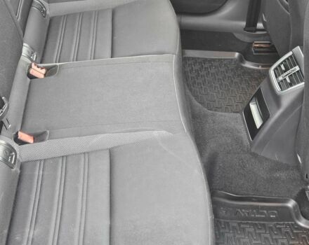 Шкода Октавия 2017 в Киеве на Automoto.ua Белый Шкода Октавия, объемом двигателя 1.4 л и пробегом 236 тыс. км за 13900 $, фото 8 на Automoto.ua