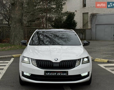 Белый Шкода Октавия, объемом двигателя 1.97 л и пробегом 269 тыс. км за 15999 $, фото 6 на Automoto.ua