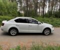 Белый Шкода Октавия, объемом двигателя 2 л и пробегом 208 тыс. км за 13999 $, фото 13 на Automoto.ua