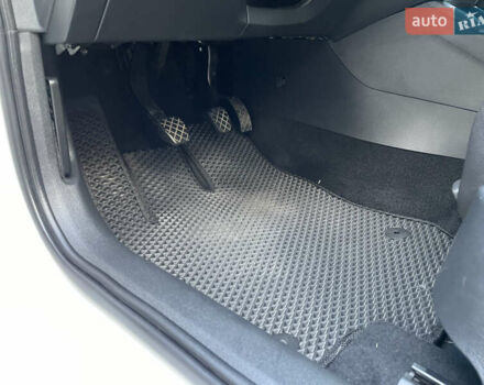 Шкода Октавія 2017 у Києві на Automoto.ua Білий Шкода Октавія, об'ємом двигуна 1.4 л та пробігом 120 тис. км за 13700 $, фото 2 на Automoto.ua