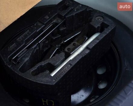 Белый Шкода Октавия, объемом двигателя 1.8 л и пробегом 130 тыс. км за 15555 $, фото 33 на Automoto.ua