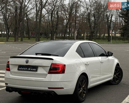 Белый Шкода Октавия, объемом двигателя 1.97 л и пробегом 269 тыс. км за 15999 $, фото 5 на Automoto.ua