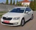 Белый Шкода Октавия, объемом двигателя 1.6 л и пробегом 230 тыс. км за 11000 $, фото 1 на Automoto.ua