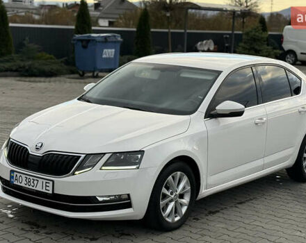 Білий Шкода Октавія, об'ємом двигуна 1.6 л та пробігом 260 тис. км за 13950 $, фото 11 на Automoto.ua