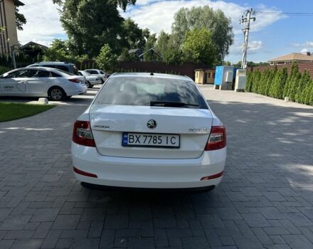 Белый Шкода Октавия, объемом двигателя 1.6 л и пробегом 239 тыс. км за 11600 $, фото 3 на Automoto.ua