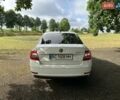 Белый Шкода Октавия, объемом двигателя 1.6 л и пробегом 176 тыс. км за 13500 $, фото 4 на Automoto.ua