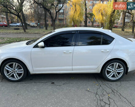Белый Шкода Октавия, объемом двигателя 1.6 л и пробегом 268 тыс. км за 14500 $, фото 1 на Automoto.ua
