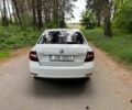 Белый Шкода Октавия, объемом двигателя 2 л и пробегом 208 тыс. км за 13999 $, фото 10 на Automoto.ua