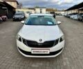 Білий Шкода Октавія, об'ємом двигуна 1.6 л та пробігом 209 тис. км за 13100 $, фото 1 на Automoto.ua
