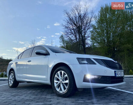 Белый Шкода Октавия, объемом двигателя 1.97 л и пробегом 238 тыс. км за 13750 $, фото 15 на Automoto.ua