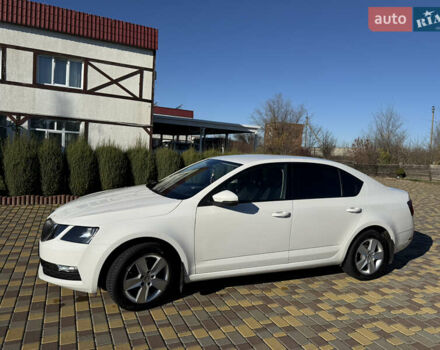 Белый Шкода Октавия, объемом двигателя 1.4 л и пробегом 124 тыс. км за 13990 $, фото 7 на Automoto.ua