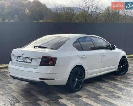 Білий Шкода Октавія, об'ємом двигуна 1.6 л та пробігом 300 тис. км за 10800 $, фото 7 на Automoto.ua