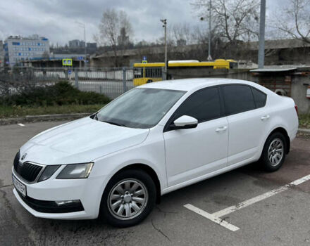 Білий Шкода Октавія, об'ємом двигуна 1.4 л та пробігом 311 тис. км за 9600 $, фото 2 на Automoto.ua