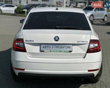 Білий Шкода Октавія, об'ємом двигуна 1.4 л та пробігом 92 тис. км за 16687 $, фото 10 на Automoto.ua