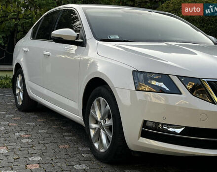 Білий Шкода Октавія, об'ємом двигуна 1.97 л та пробігом 103 тис. км за 19000 $, фото 2 на Automoto.ua