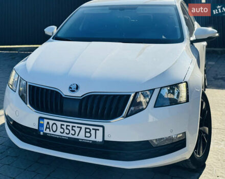 Білий Шкода Октавія, об'ємом двигуна 1.6 л та пробігом 285 тис. км за 14050 $, фото 10 на Automoto.ua