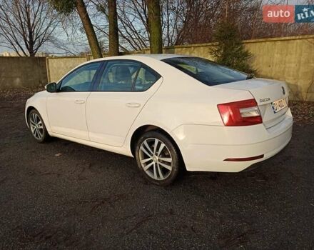 Белый Шкода Октавия, объемом двигателя 1.6 л и пробегом 366 тыс. км за 12300 $, фото 14 на Automoto.ua