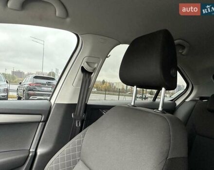 Белый Шкода Октавия, объемом двигателя 1.4 л и пробегом 242 тыс. км за 11300 $, фото 18 на Automoto.ua