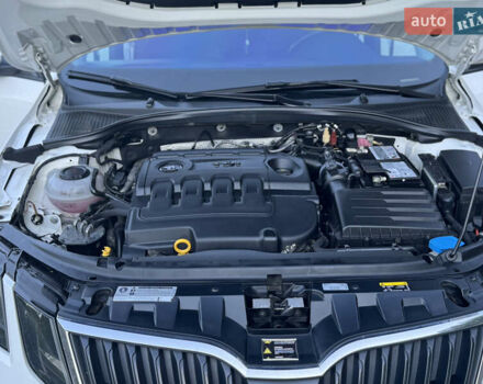 Білий Шкода Октавія, об'ємом двигуна 1.6 л та пробігом 285 тис. км за 14050 $, фото 16 на Automoto.ua