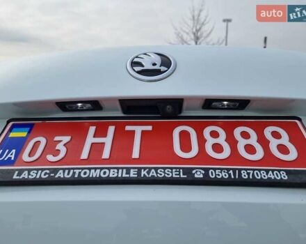 Белый Шкода Октавия, объемом двигателя 1.6 л и пробегом 227 тыс. км за 13300 $, фото 11 на Automoto.ua