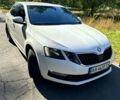 Білий Шкода Октавія, об'ємом двигуна 1.6 л та пробігом 178 тис. км за 13500 $, фото 1 на Automoto.ua