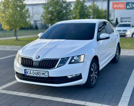 Білий Шкода Октавія, об'ємом двигуна 1.4 л та пробігом 176 тис. км за 13900 $, фото 16 на Automoto.ua