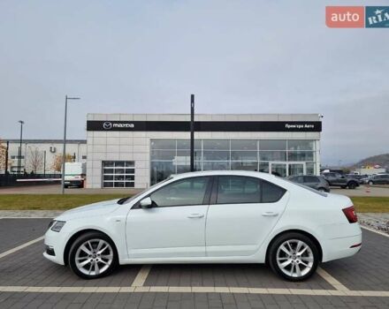 Белый Шкода Октавия, объемом двигателя 1.6 л и пробегом 227 тыс. км за 13300 $, фото 10 на Automoto.ua