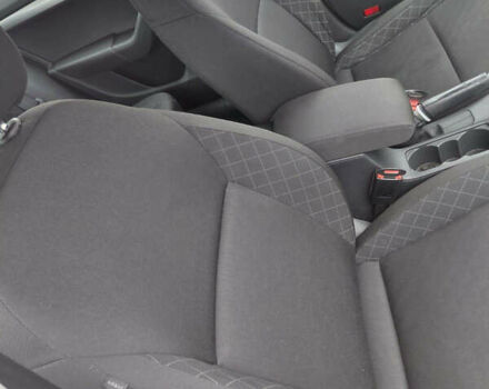 Белый Шкода Октавия, объемом двигателя 1.6 л и пробегом 364 тыс. км за 11350 $, фото 9 на Automoto.ua