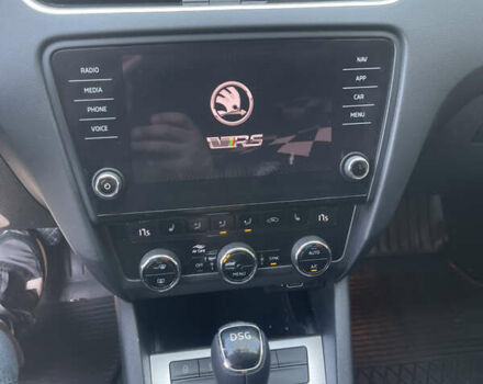 Білий Шкода Октавія, об'ємом двигуна 2 л та пробігом 245 тис. км за 16600 $, фото 19 на Automoto.ua