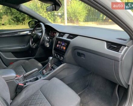 Белый Шкода Октавия, объемом двигателя 1.98 л и пробегом 152 тыс. км за 18500 $, фото 36 на Automoto.ua