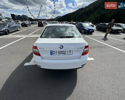Белый Шкода Октавия, объемом двигателя 1.6 л и пробегом 360 тыс. км за 12400 $, фото 5 на Automoto.ua