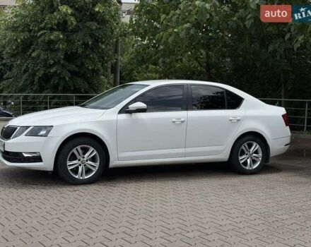 Белый Шкода Октавия, объемом двигателя 1.4 л и пробегом 140 тыс. км за 14500 $, фото 1 на Automoto.ua