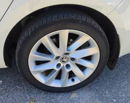 Белый Шкода Октавия, объемом двигателя 1.4 л и пробегом 199 тыс. км за 15600 $, фото 36 на Automoto.ua