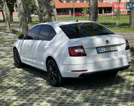 Білий Шкода Октавія, об'ємом двигуна 2 л та пробігом 245 тис. км за 16600 $, фото 2 на Automoto.ua