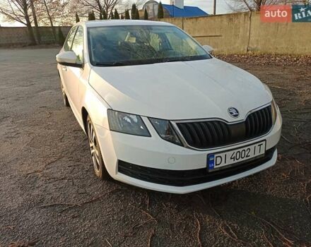 Белый Шкода Октавия, объемом двигателя 1.6 л и пробегом 366 тыс. км за 12300 $, фото 17 на Automoto.ua
