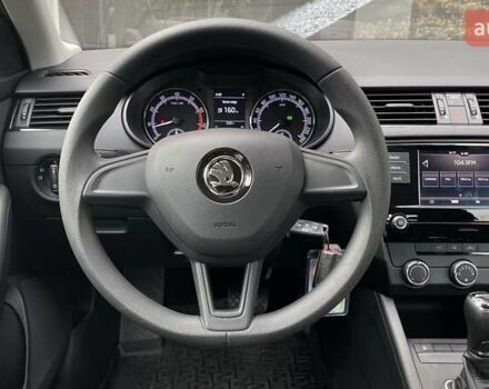 Шкода Октавия 2018 в Одессе на Automoto.ua Белый Шкода Октавия, объемом двигателя 1.6 л и пробегом 12 тыс. км за 15922 $, фото 10 на Automoto.ua