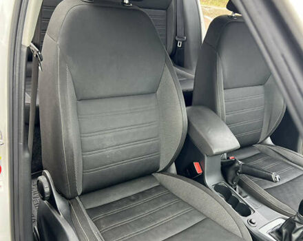 Білий Шкода Октавія, об'ємом двигуна 1.4 л та пробігом 311 тис. км за 9600 $, фото 22 на Automoto.ua