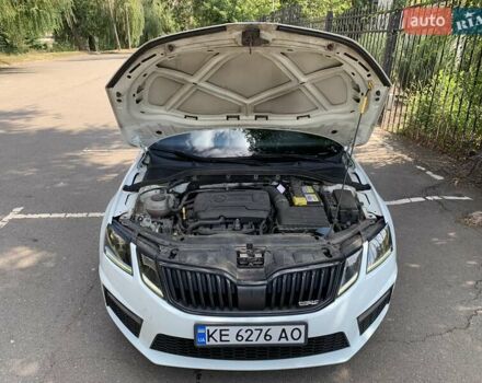 Белый Шкода Октавия, объемом двигателя 1.98 л и пробегом 152 тыс. км за 18500 $, фото 54 на Automoto.ua