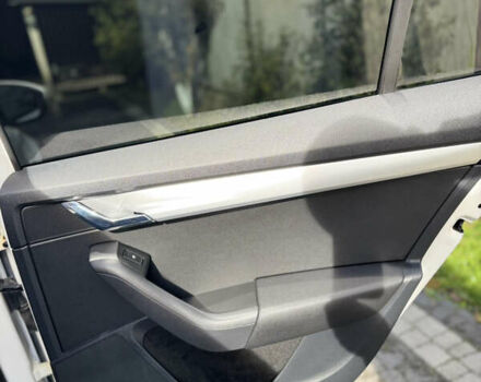 Білий Шкода Октавія, об'ємом двигуна 2 л та пробігом 302 тис. км за 15700 $, фото 10 на Automoto.ua