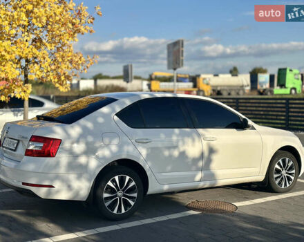 Білий Шкода Октавія, об'ємом двигуна 1.4 л та пробігом 176 тис. км за 13900 $, фото 8 на Automoto.ua