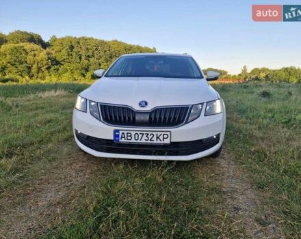 Білий Шкода Октавія, об'ємом двигуна 1.4 л та пробігом 190 тис. км за 13950 $, фото 16 на Automoto.ua