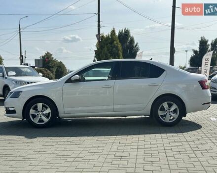 Білий Шкода Октавія, об'ємом двигуна 1.4 л та пробігом 92 тис. км за 16687 $, фото 18 на Automoto.ua