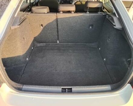 Белый Шкода Октавия, объемом двигателя 1.6 л и пробегом 366 тыс. км за 12300 $, фото 10 на Automoto.ua