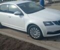 Белый Шкода Октавия, объемом двигателя 1.97 л и пробегом 200 тыс. км за 14000 $, фото 2 на Automoto.ua