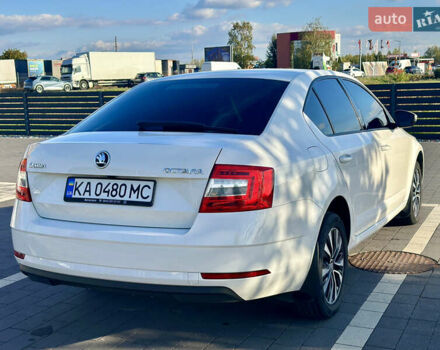 Білий Шкода Октавія, об'ємом двигуна 1.4 л та пробігом 176 тис. км за 13900 $, фото 7 на Automoto.ua
