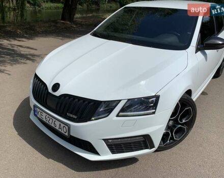 Белый Шкода Октавия, объемом двигателя 1.98 л и пробегом 152 тыс. км за 18500 $, фото 13 на Automoto.ua